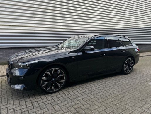BMW 530e Touring
