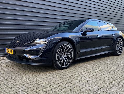 Porsche Taycan Sport Turismo
